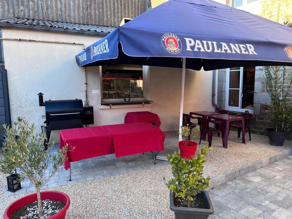 Au Pere Tranquille Hotel Tinchebray-Bocage Exterior photo