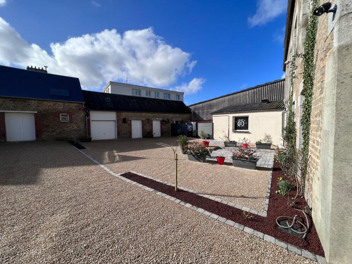 Au Pere Tranquille Hotel Tinchebray-Bocage Exterior photo