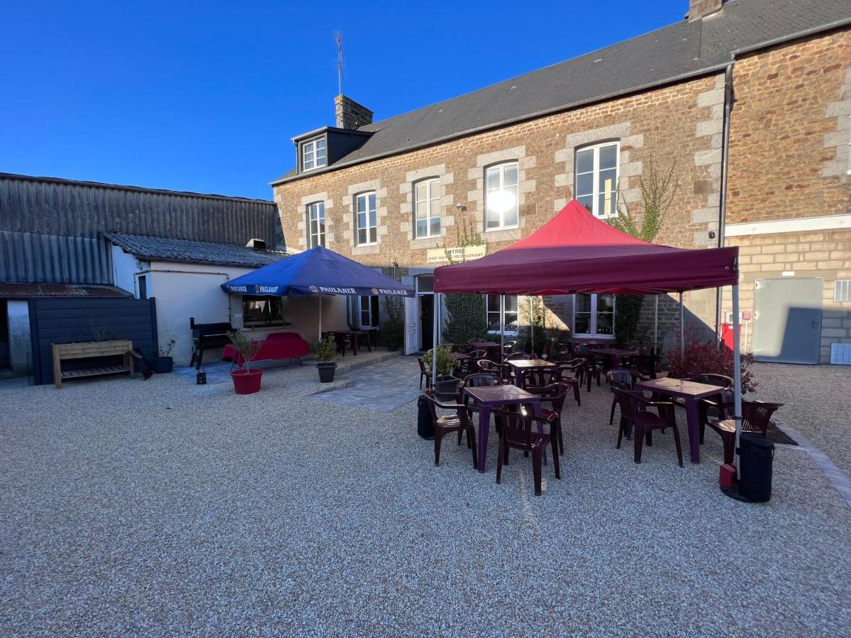 Au Pere Tranquille Hotel Tinchebray-Bocage Exterior photo